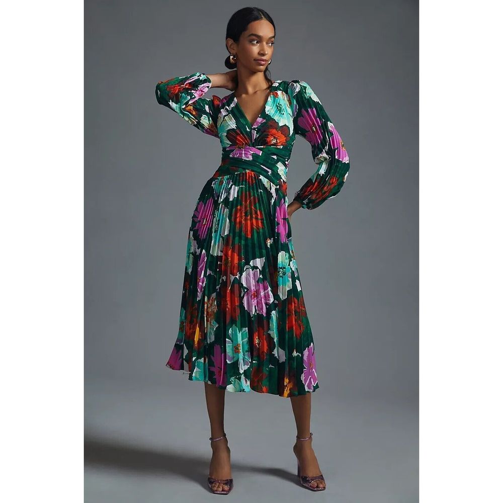 Anthropologie Pleated V-Neck Dress - Gem Anthropologie Pleated V-Neck Dress - Gem